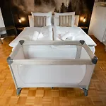 Bergblick & Altbau-charme I 2 Balkone I Aktivcard - 130 Erlebnisse Inklusive I Parkplatz Bodenmais