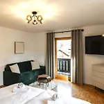 Apartmán Bergblick & Altbau-charme I 2 Balkone I Aktivcard - 130 Erlebnisse Inklusive I Parkplatz *