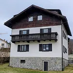 Bergblick & Altbau-charme I 2 Balkone I Aktivcard - 130 Erlebnisse Inklusive I Parkplatz *