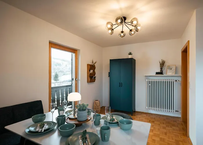 Apartamento Flatventure 75qm Altbau-charme Mit Panorama-bergblick I 2 Balkone I Parkplatz I Aktivcard Mit 130 Gratis-erlebnissen *