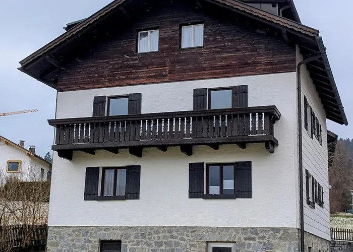 Flatventure 75qm Altbau-charme Mit Panorama-bergblick I 2 Balkone I Parkplatz I Aktivcard Mit 130 Gratis-erlebnissen *